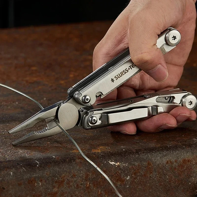 SWISS TECH 18 in 1 Multitool P - Fishing Equipment Set 评论和价格